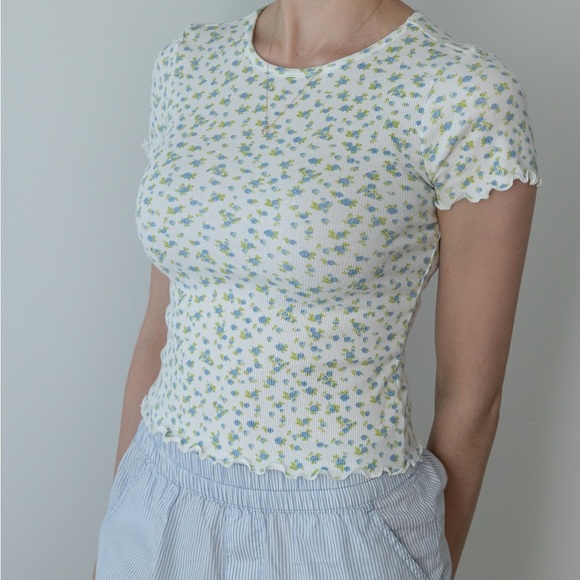 SO Cream Fitted Short Sleeve Tee - Picture 1 of 8